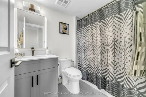 175 Cedar Avenue Richmond Hill ON L4C 9V3