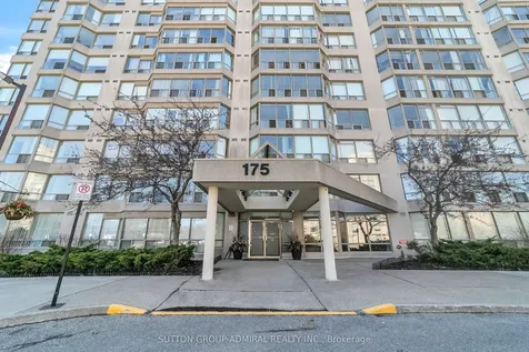 175 Cedar Avenue Richmond Hill ON L4C 9V3