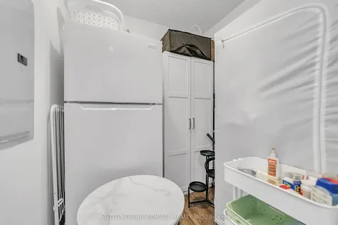 175 Cedar Avenue Richmond Hill ON L4C 9V3