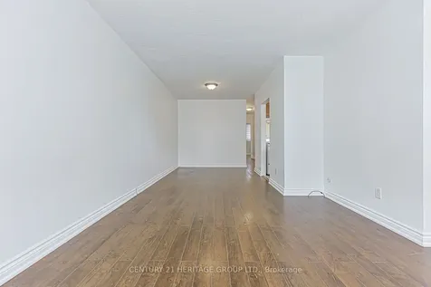 42 Lindsay Avenue Newmarket ON L3Y 4N6