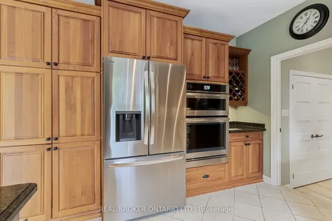 100 Colonel Wayling Boulevard East Gwillimbury ON L0G 1V0