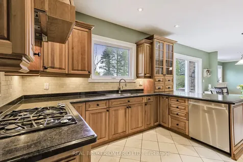 100 Colonel Wayling Boulevard East Gwillimbury ON L0G 1V0