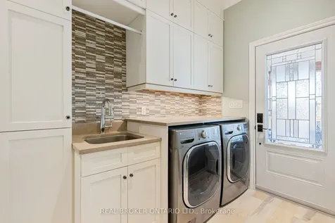 100 Colonel Wayling Boulevard East Gwillimbury ON L0G 1V0