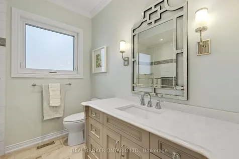 100 Colonel Wayling Boulevard East Gwillimbury ON L0G 1V0