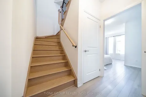 9 Carneros Way Markham ON L6B 1R2