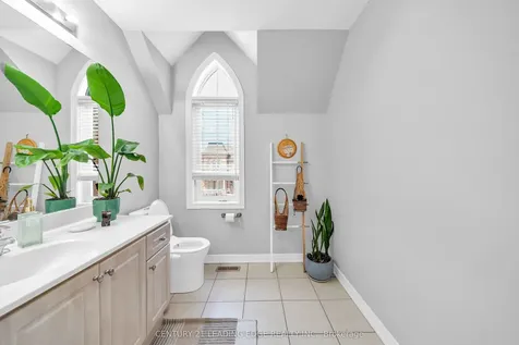 13 Forestbrook Drive Markham ON L6B 0E4