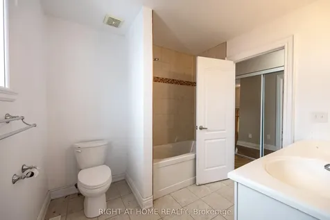 1215 Lowrie Street Innisfil ON L9S 0E5