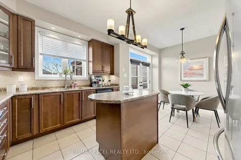 9 Evaridge Drive Markham ON L6B 1E9