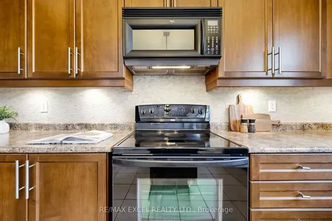 9 Evaridge Drive Markham ON L6B 1E9