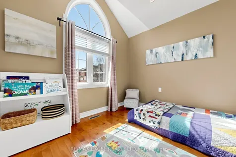 9 Evaridge Drive Markham ON L6B 1E9