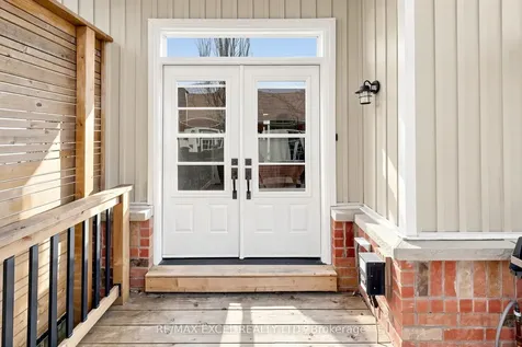 9 Evaridge Drive Markham ON L6B 1E9