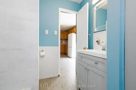 6823 Main Street Whitchurch-stouffville ON L4A 7G4