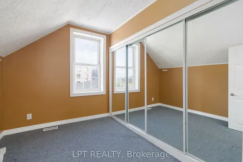 6823 Main Street Whitchurch-stouffville ON L4A 7G4