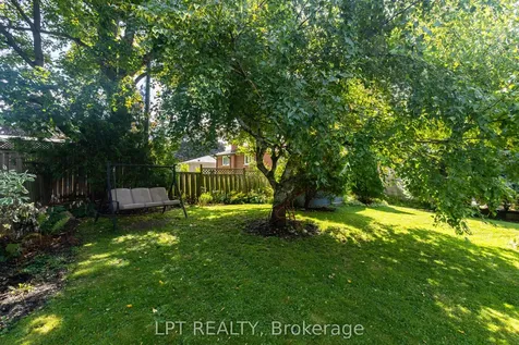 6823 Main Street Whitchurch-stouffville ON L4A 7G4