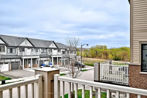 39 Blackpool Lane East Gwillimbury ON L9N 0R7