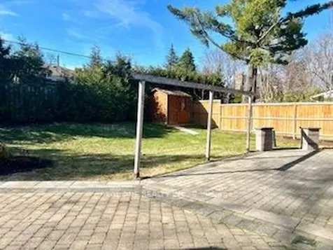 54 Leisure Lane Richmond Hill ON L4C 4X1