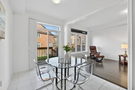 62 Fortis Crescent Bradford West Gwillimbury ON L3Z 0W2