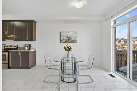 62 Fortis Crescent Bradford West Gwillimbury ON L3Z 0W2