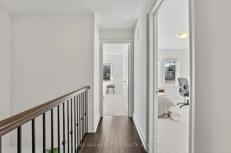 62 Fortis Crescent Bradford West Gwillimbury ON L3Z 0W2