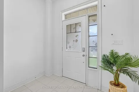 62 Fortis Crescent Bradford West Gwillimbury ON L3Z 0W2