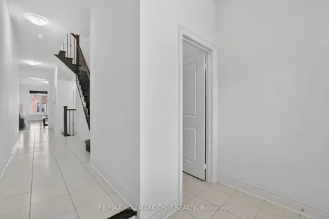 62 Fortis Crescent Bradford West Gwillimbury ON L3Z 0W2