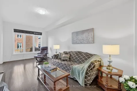 62 Fortis Crescent Bradford West Gwillimbury ON L3Z 0W2