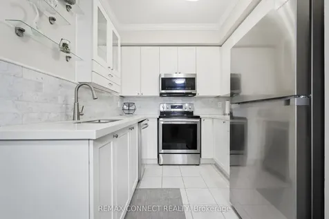 11121 Yonge Street Richmond Hill ON L4C 0S7
