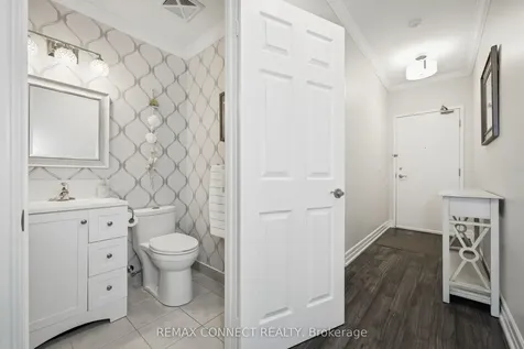 11121 Yonge Street Richmond Hill ON L4C 0S7