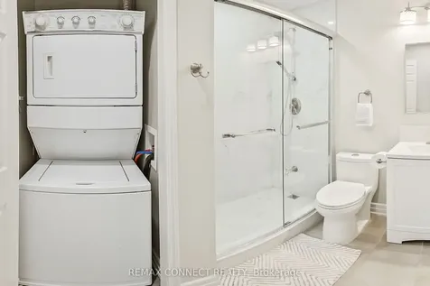 11121 Yonge Street Richmond Hill ON L4C 0S7