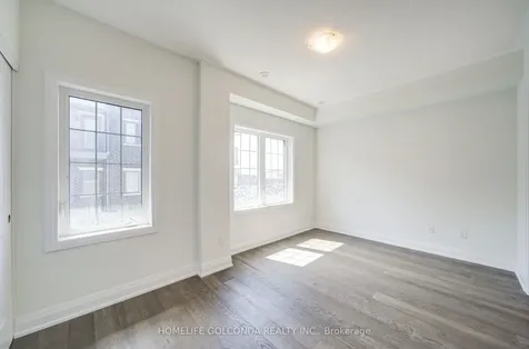 7 Maybank Lane Whitchurch-stouffville ON L4A 4X7
