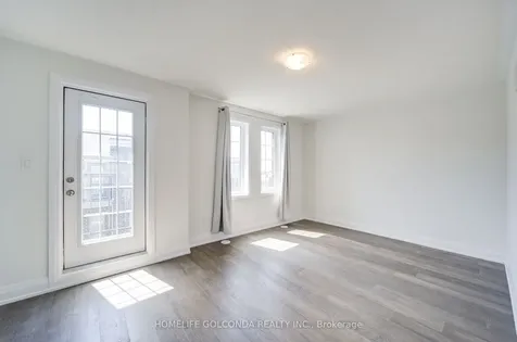 7 Maybank Lane Whitchurch-stouffville ON L4A 4X7