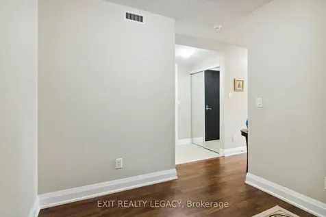 20 North Park Road Vaughan ON L4J 0G7