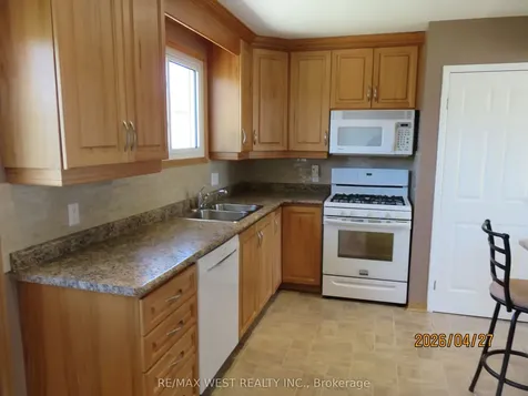 346 Lakeland Crescent SE Brock ON L0K 1A0