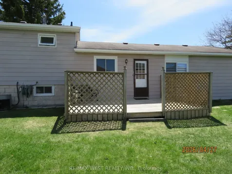 346 Lakeland Crescent SE Brock ON L0K 1A0