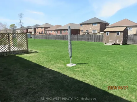 346 Lakeland Crescent SE Brock ON L0K 1A0