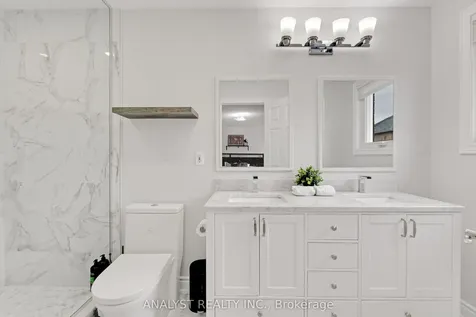 182 Buena Vista Drive Vaughan ON L4H 1T7