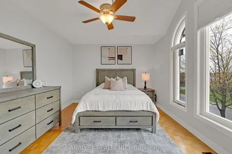 182 Buena Vista Drive Vaughan ON L4H 1T7