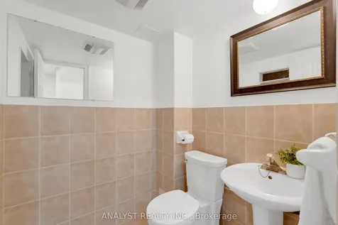 182 Buena Vista Drive Vaughan ON L4H 1T7