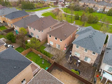 182 Buena Vista Drive Vaughan ON L4H 1T7