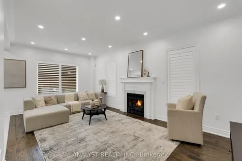 182 Buena Vista Drive Vaughan ON L4H 1T7