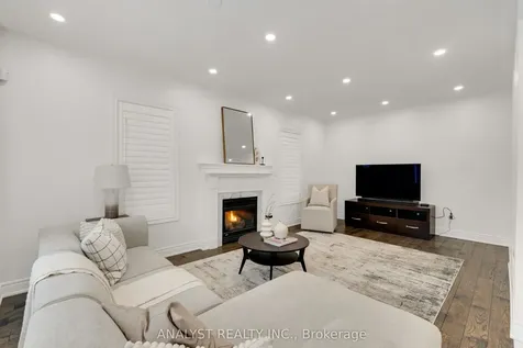 182 Buena Vista Drive Vaughan ON L4H 1T7