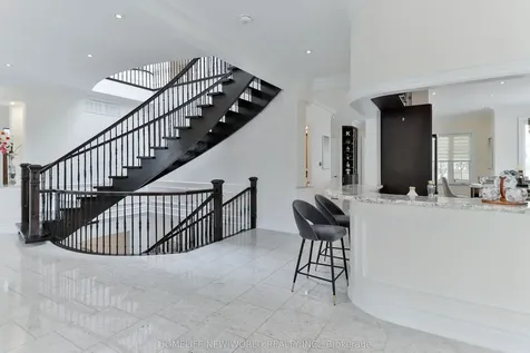 5 Oakcrest Avenue Markham ON L3R 2B7