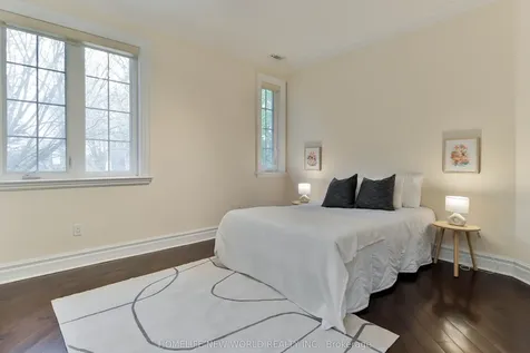 5 Oakcrest Avenue Markham ON L3R 2B7