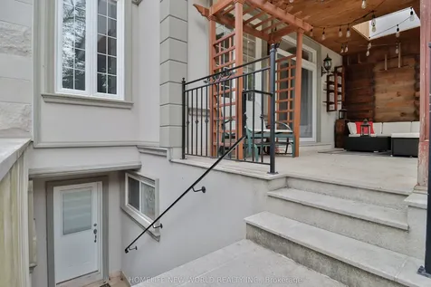 5 Oakcrest Avenue Markham ON L3R 2B7