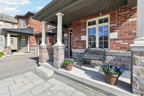 347 Luck Court Newmarket ON L3X 0J5