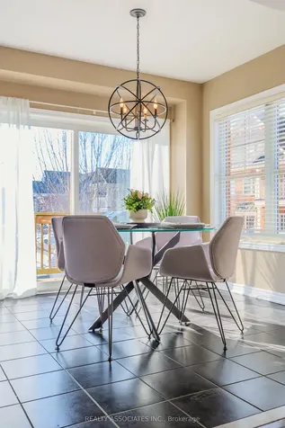 19 Bearings Avenue Whitchurch-stouffville ON L4A 0W6