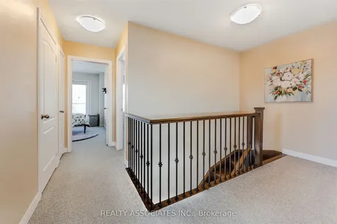 19 Bearings Avenue Whitchurch-stouffville ON L4A 0W6