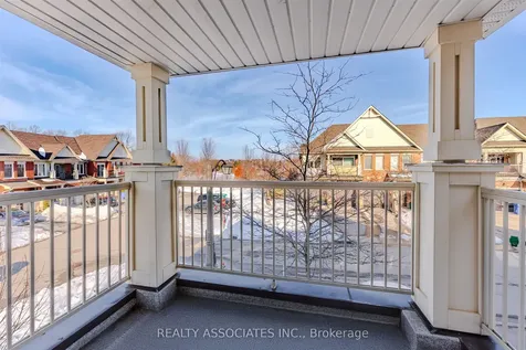 19 Bearings Avenue Whitchurch-stouffville ON L4A 0W6