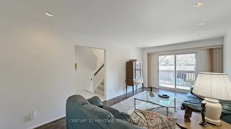 14 Dunkeld Way Markham ON L3T 4Y9