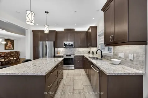 101 Gardiner Drive Bradford West Gwillimbury ON L3Z 3G2
